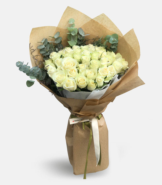 Bukette Beyaz Güller 